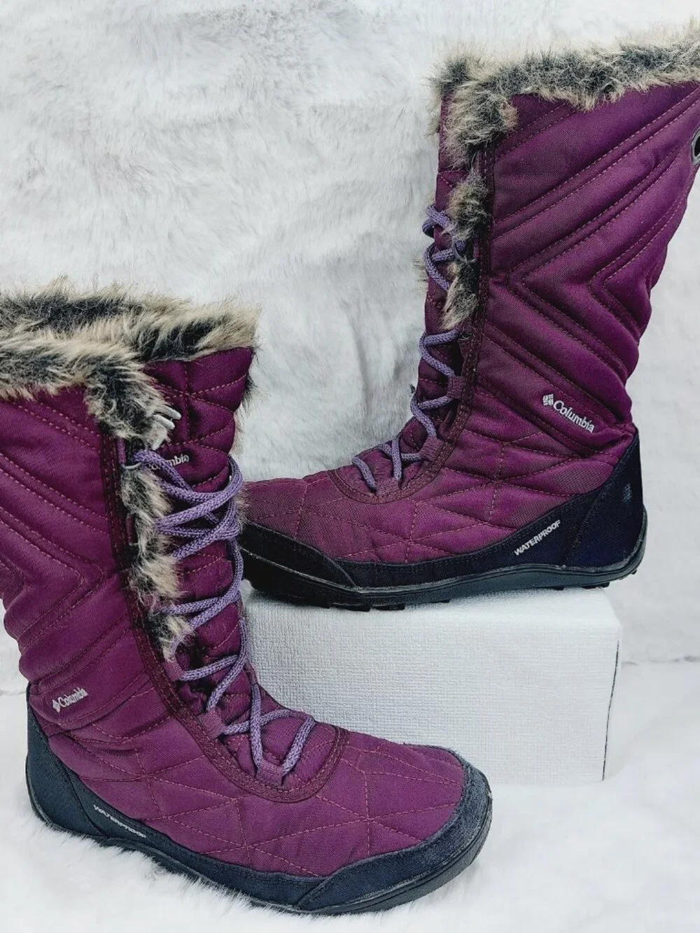 Columbia Women's Purple Minx Mid III Puff Faux Fur Winter Snow Boots Size 6.5